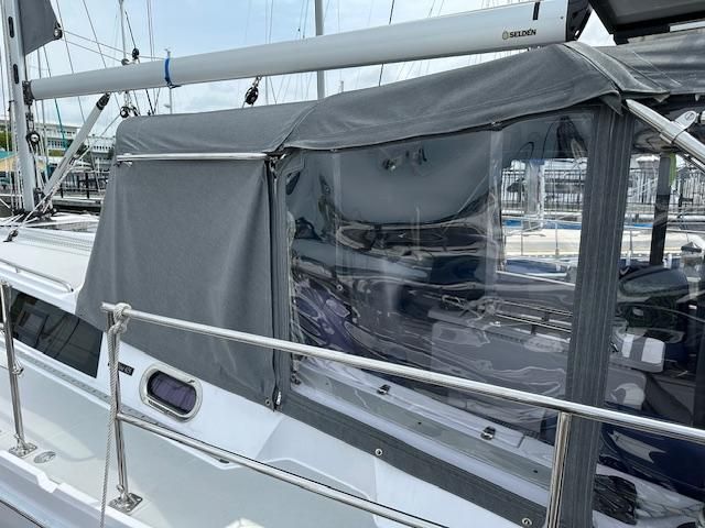 2022 Catalina 42 