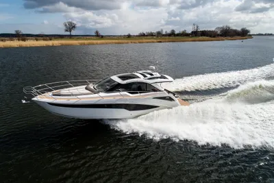 2025 Galeon 405 HTS