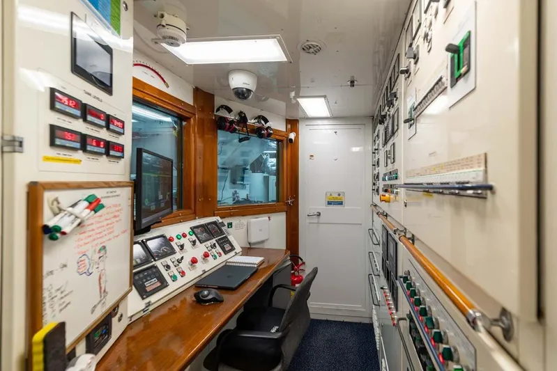 Emotion 2 Yacht Photos Pics Control room of a 2007 CRN Motor Yacht with advanced navigation equipment.