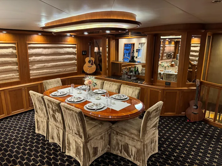 Columbus Yacht Photos Pics 