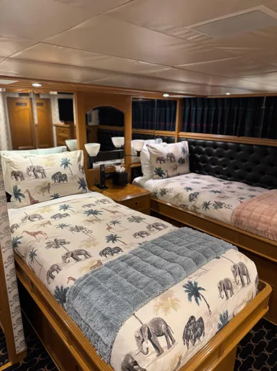 Columbus Yacht Photos Pics 