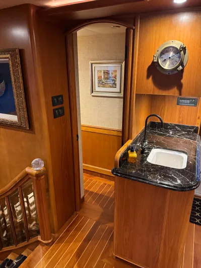 Columbus Yacht Photos Pics 