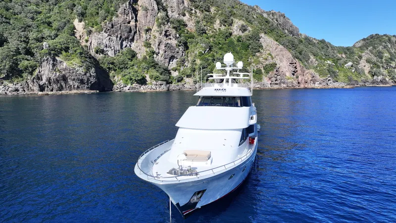 Columbus Yacht Photos Pics 