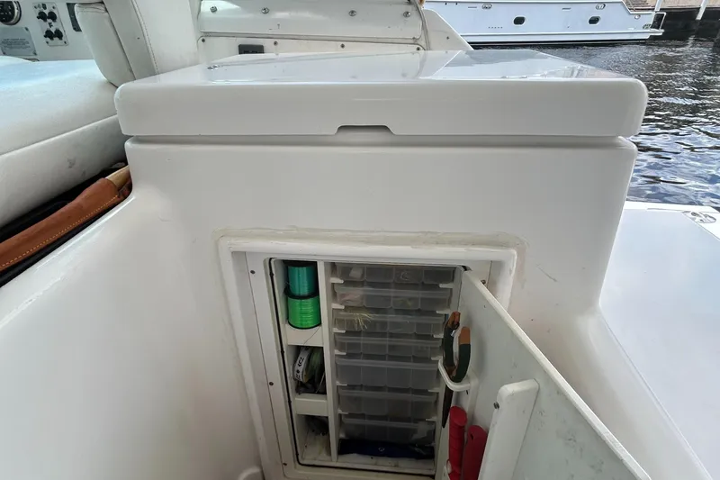  Yacht Photos Pics Tiara Yachts 3700 Open 2000 model with open storage compartment on deck.