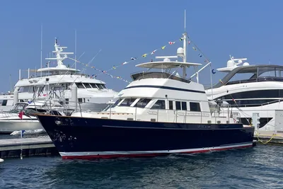 Custom C. Raymond Hunt Design Yacht