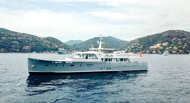 Abely Yacht Photos Pics 