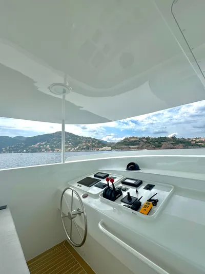 Abely Yacht Photos Pics 