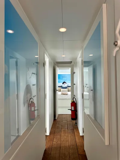 Abely Yacht Photos Pics 