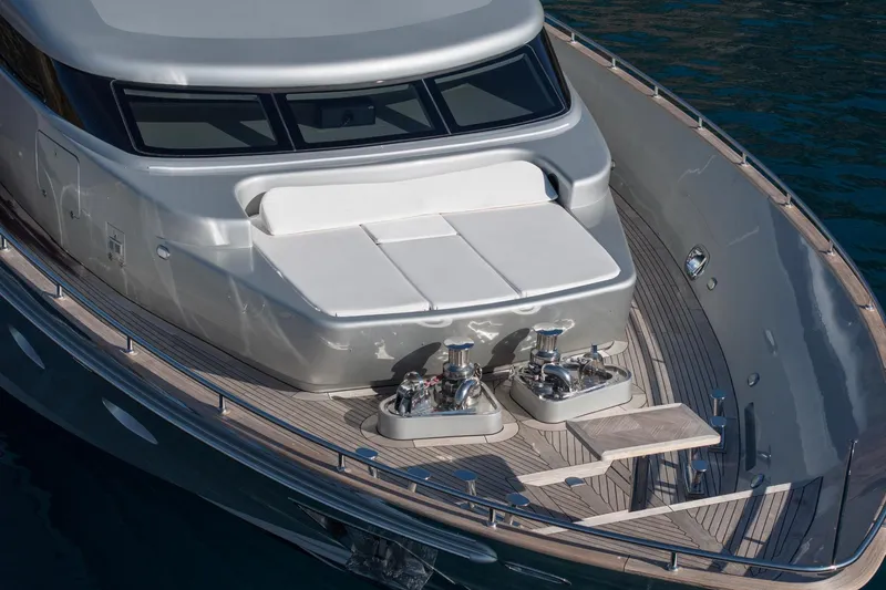  Yacht Photos Pics CANADOS 110 2009 MODEL 2020 REFIT