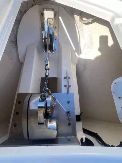  Yacht Photos Pics 2022 Pursuit 365 Dc - Image 31