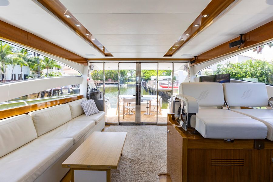 2012 Uniesse 55S
