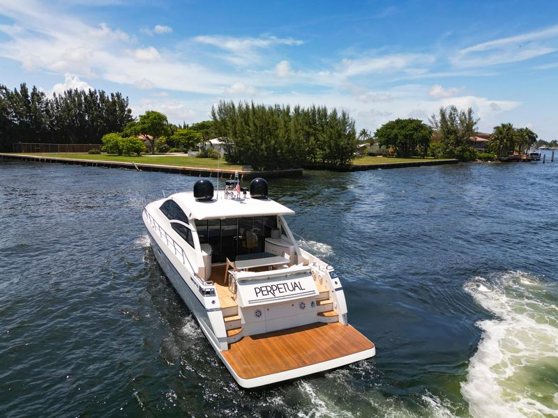 2012 Uniesse 55S