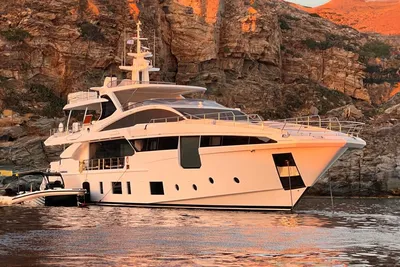 2020 Azimut Grande 35 Metri