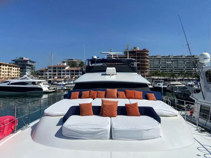 New Beginning Yacht Photos Pics 