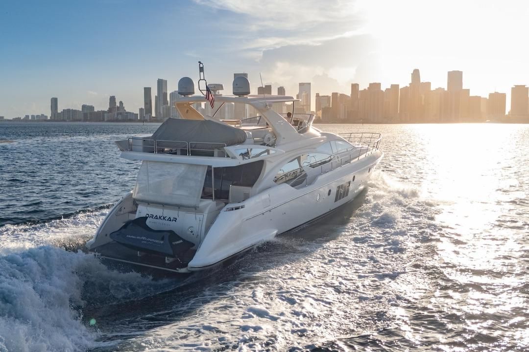 2012 Azimut 70 