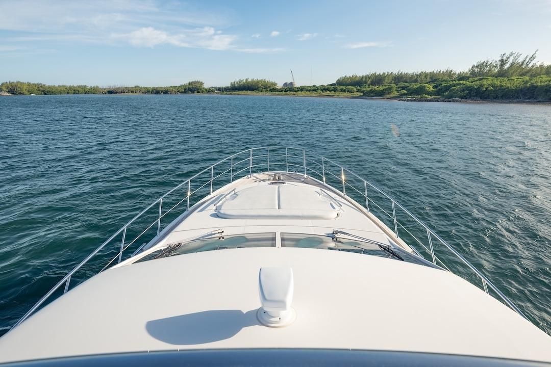2012 Azimut 70 