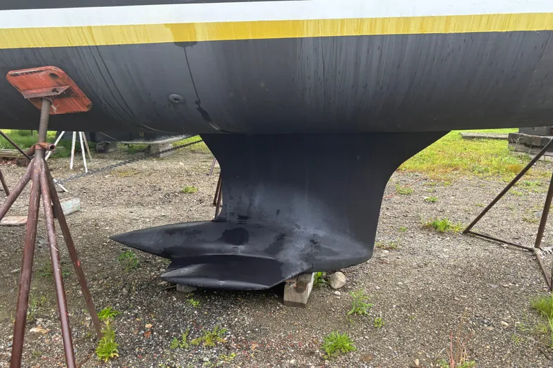 Statira Yacht Photos Pics 2017 Jeanneau Sun Odyssey 389 sailboat keel on dry dock, supported by stands.