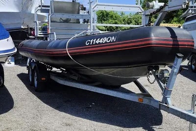 Airsolid 26 Dive Boat