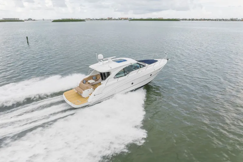 Teds Island Yacht Photos Pics 