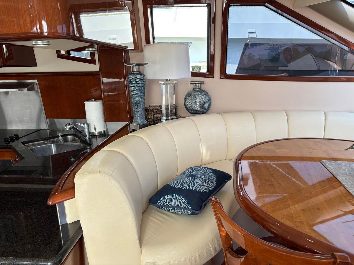 2006 Marquis 65 