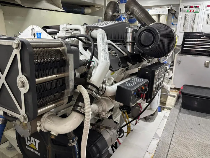 Bad Bettye Yacht Photos Pics 