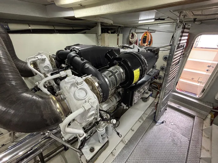 Bad Bettye Yacht Photos Pics 