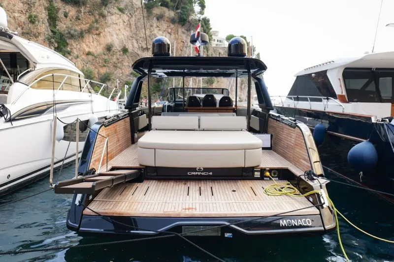  Yacht Photos Pics CRANCHI A46 TL