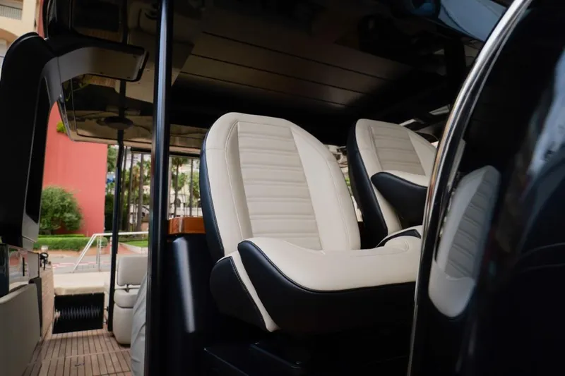  Yacht Photos Pics CRANCHI A46 TL