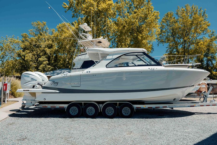 2022 Regal LX36
