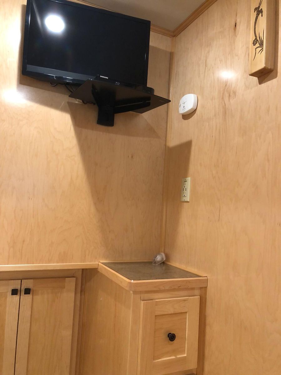 2016 Thoroughbred 67 