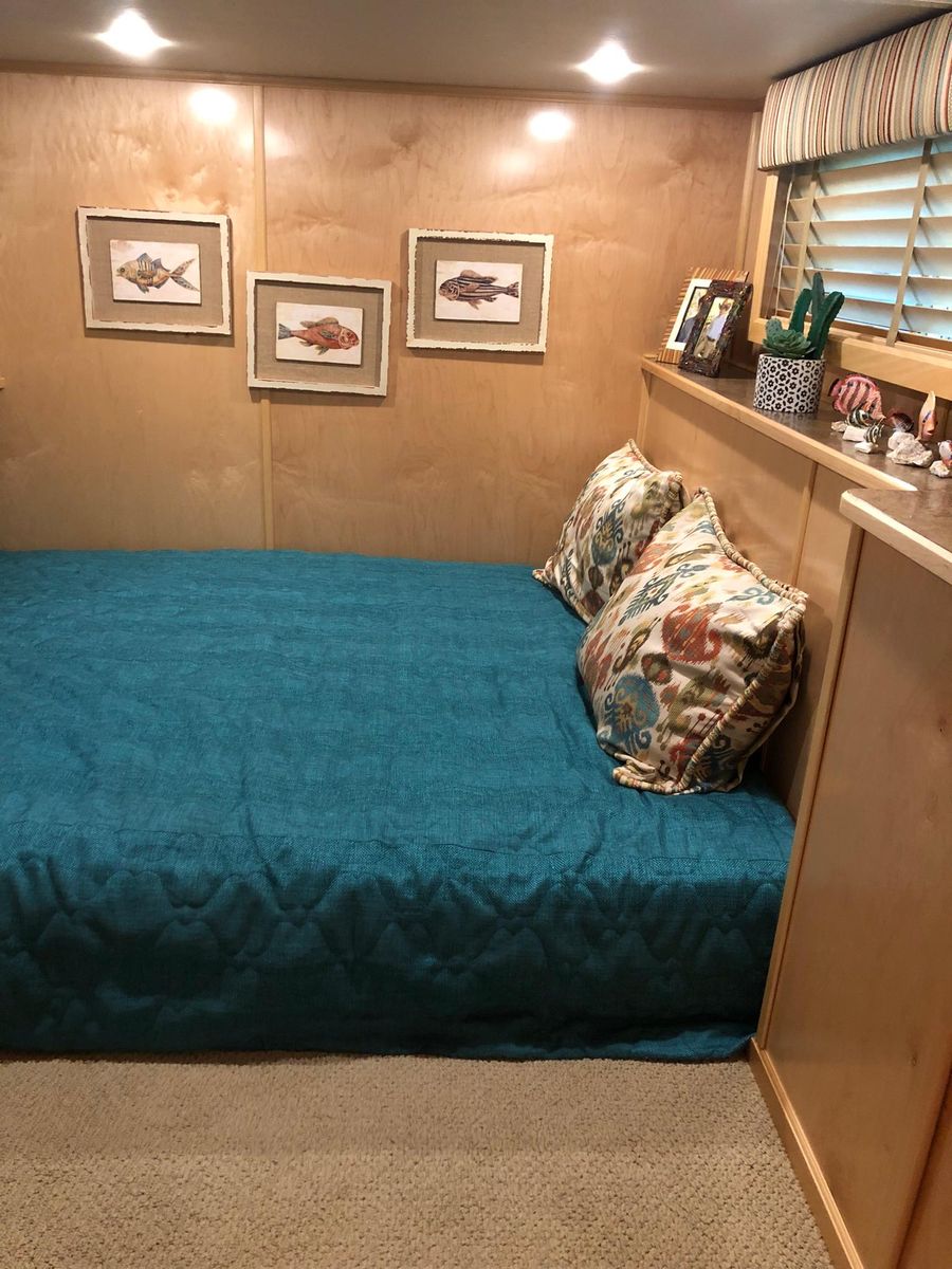 2016 Thoroughbred 67 