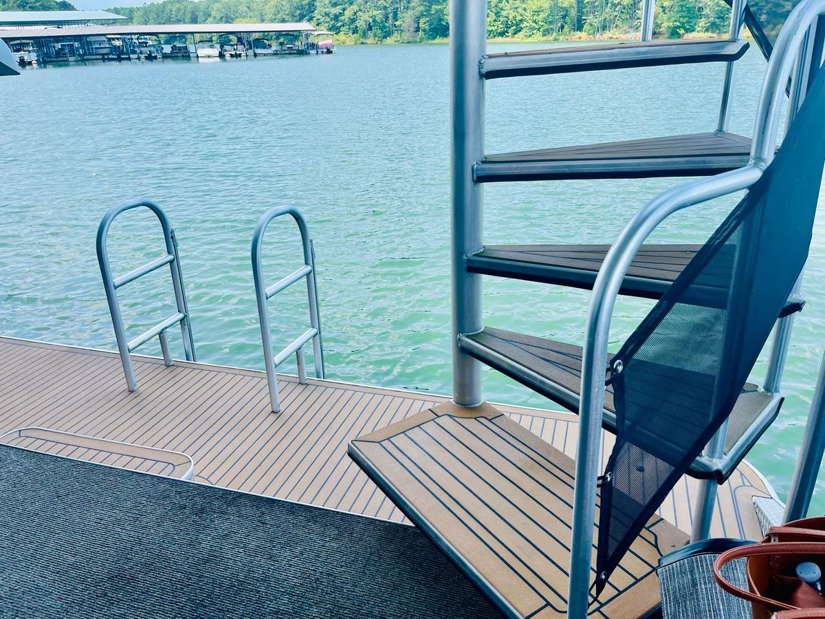 2016 Thoroughbred 67 