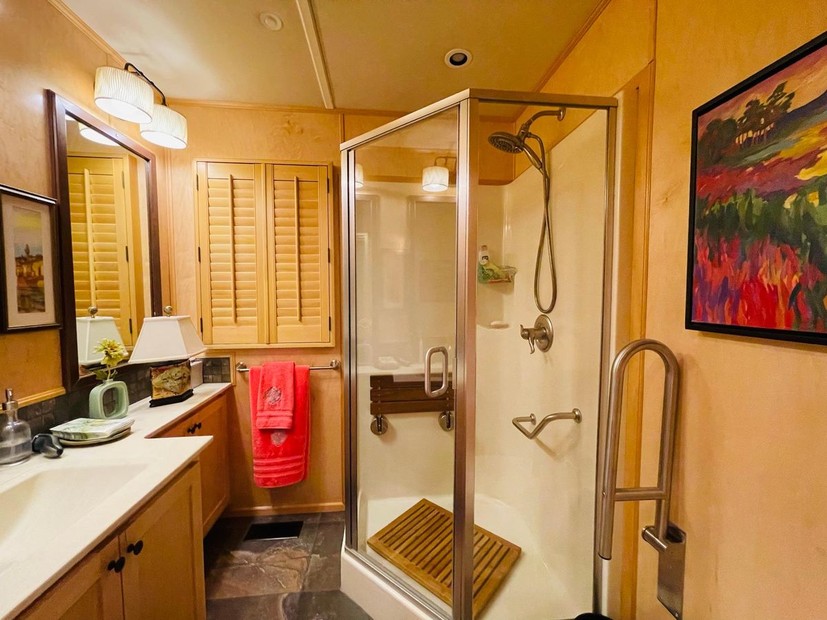 2016 Thoroughbred 67 