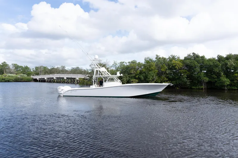 Go Mongo Yacht Photos Pics 