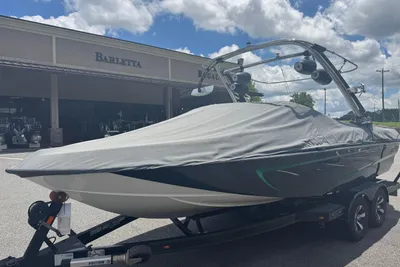 Malibu Wakesetter 21 VLX