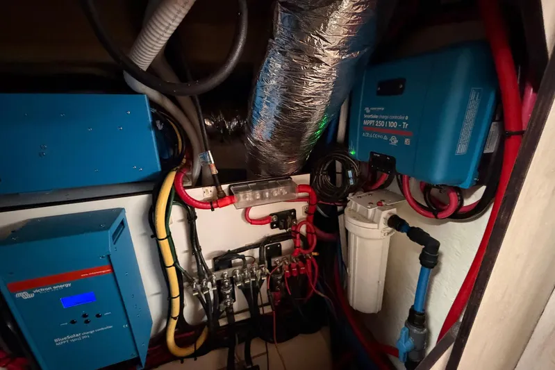 Gratitude Yacht Photos Pics Electrical system setup in a 2015 Leopard 48 yacht, featuring Victron Energy components.