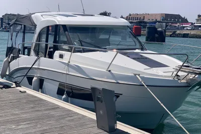 2021 Beneteau Antares 9 OB
