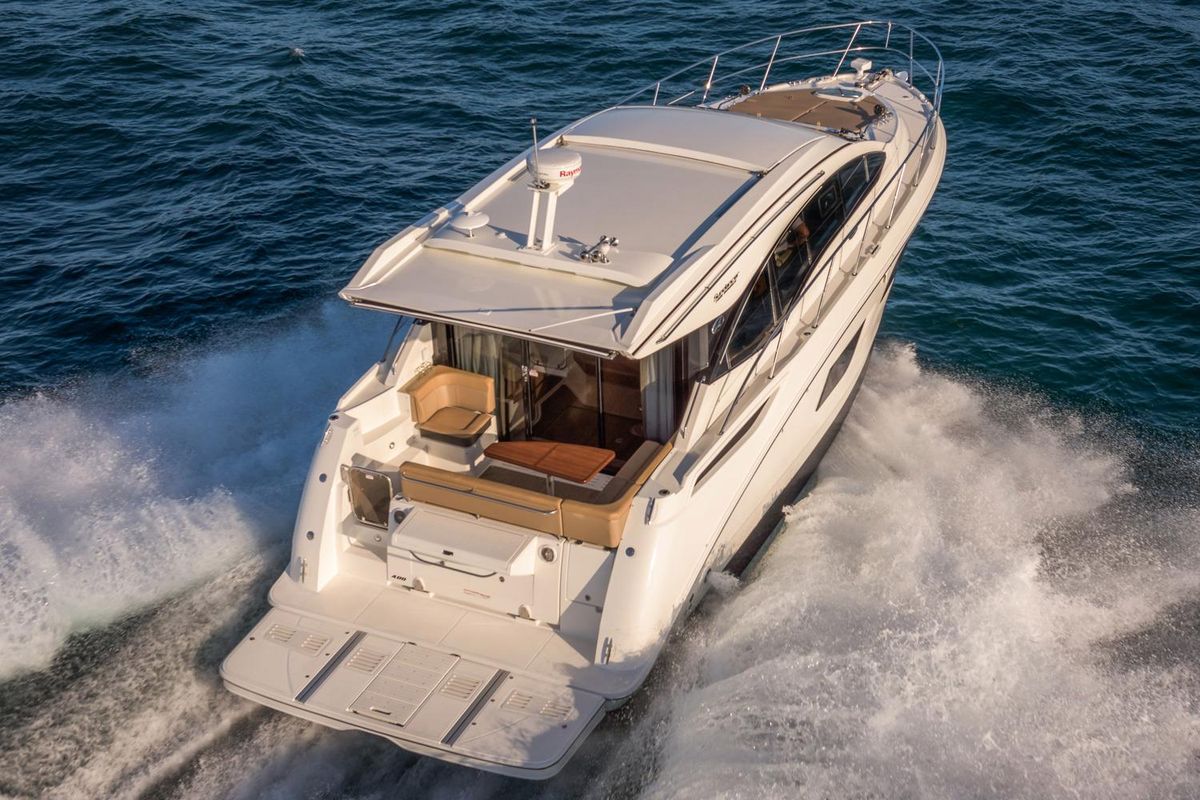 2016 Sea Ray 43 
