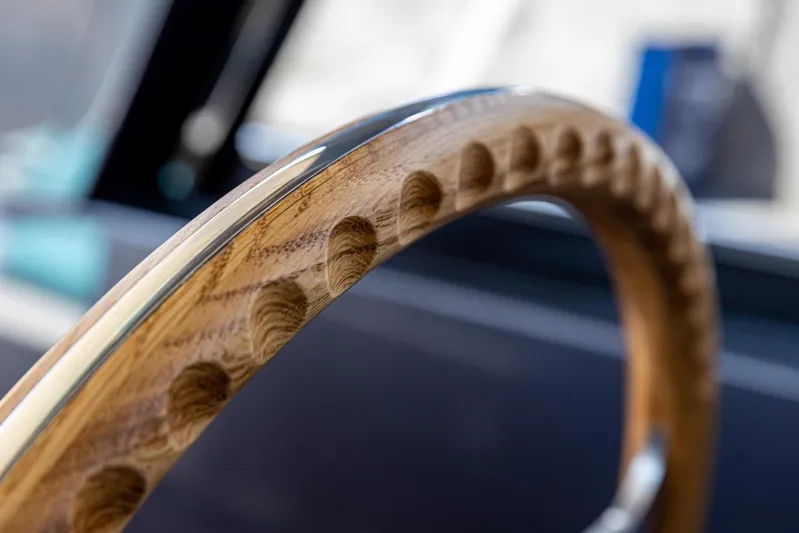 Yanina Yacht Photos Pics 