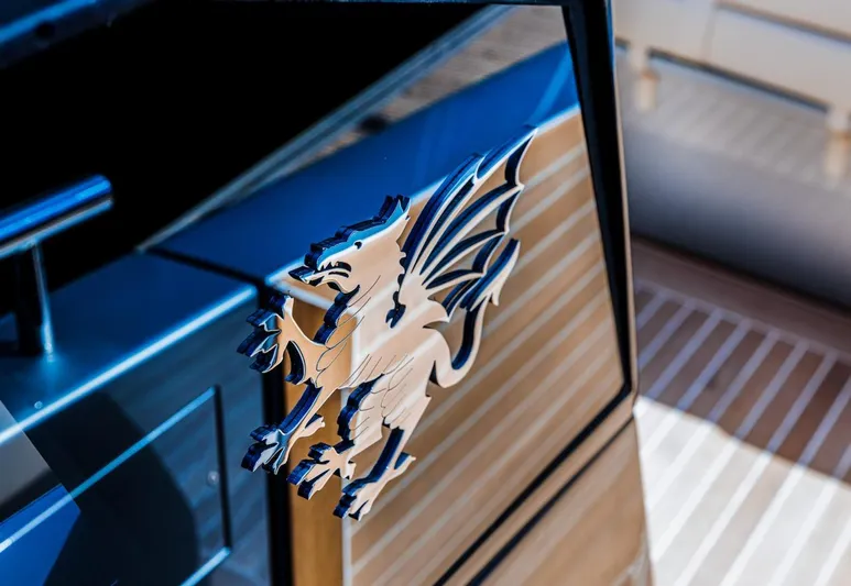 Yanina Yacht Photos Pics 