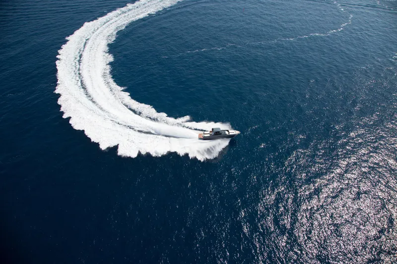 Yanina Yacht Photos Pics 