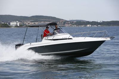 2023 B2 Marine CAP FERRET 752 CRUISER S²
