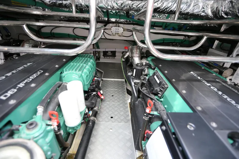 Ytf 002 Yacht Photos Pics 