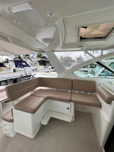  Yacht Photos Pics 2005 Tiara Yachts 3200 Open interior seating area at the marina.