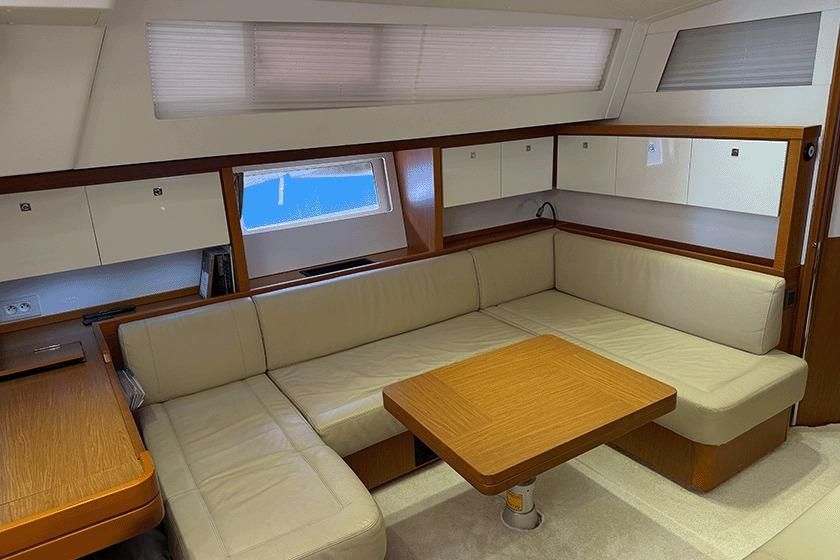 2013 Beneteau 55 