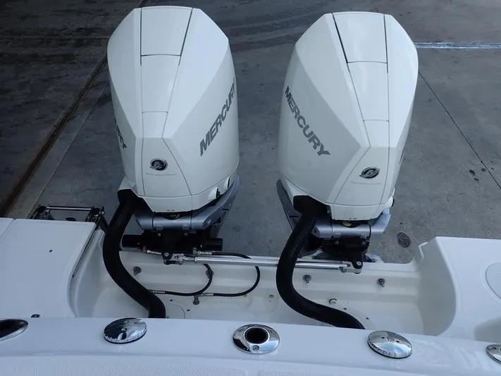  Yacht Photos Pics Twin Mercury outboard engines on a 2023 Boston Whaler 280 Outrage boat.