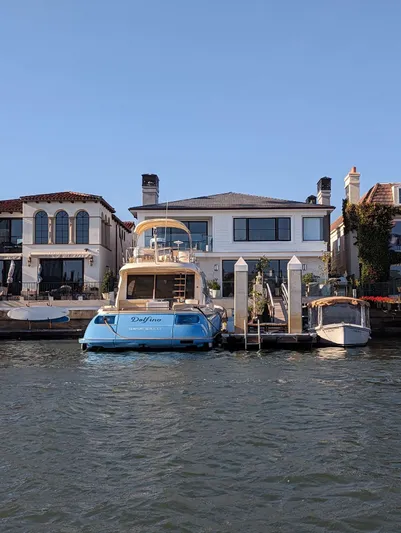 Delfino Yacht Photos Pics 