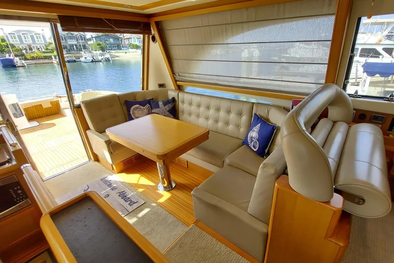 Delfino Yacht Photos Pics 