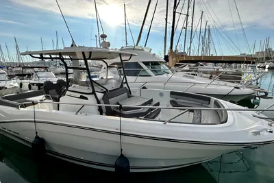 2022 Jeanneau Cap Camarat 9.0 CC