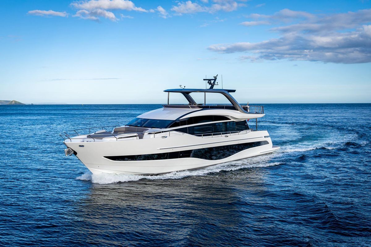 2022 Princess 85 